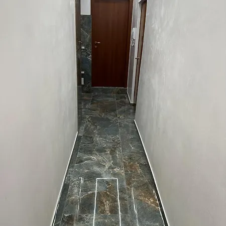 Rainbow Biennale Affittacamere 3*