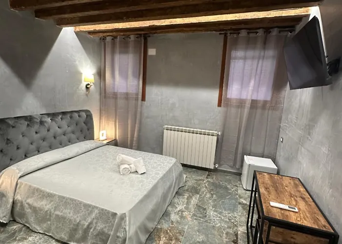 Rainbow Biennale 3* 威尼斯