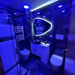 بيت ضيافة Rainbow Biennale 3*